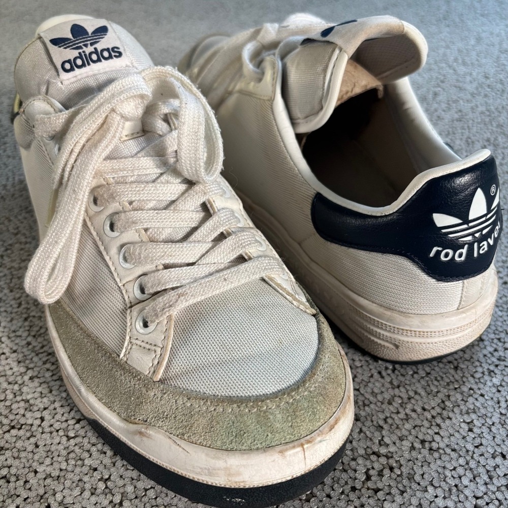 VTG Adidas Rod Laver Sneakers Men 9 White Navy Trefoil Mesh Suede Running Tennis